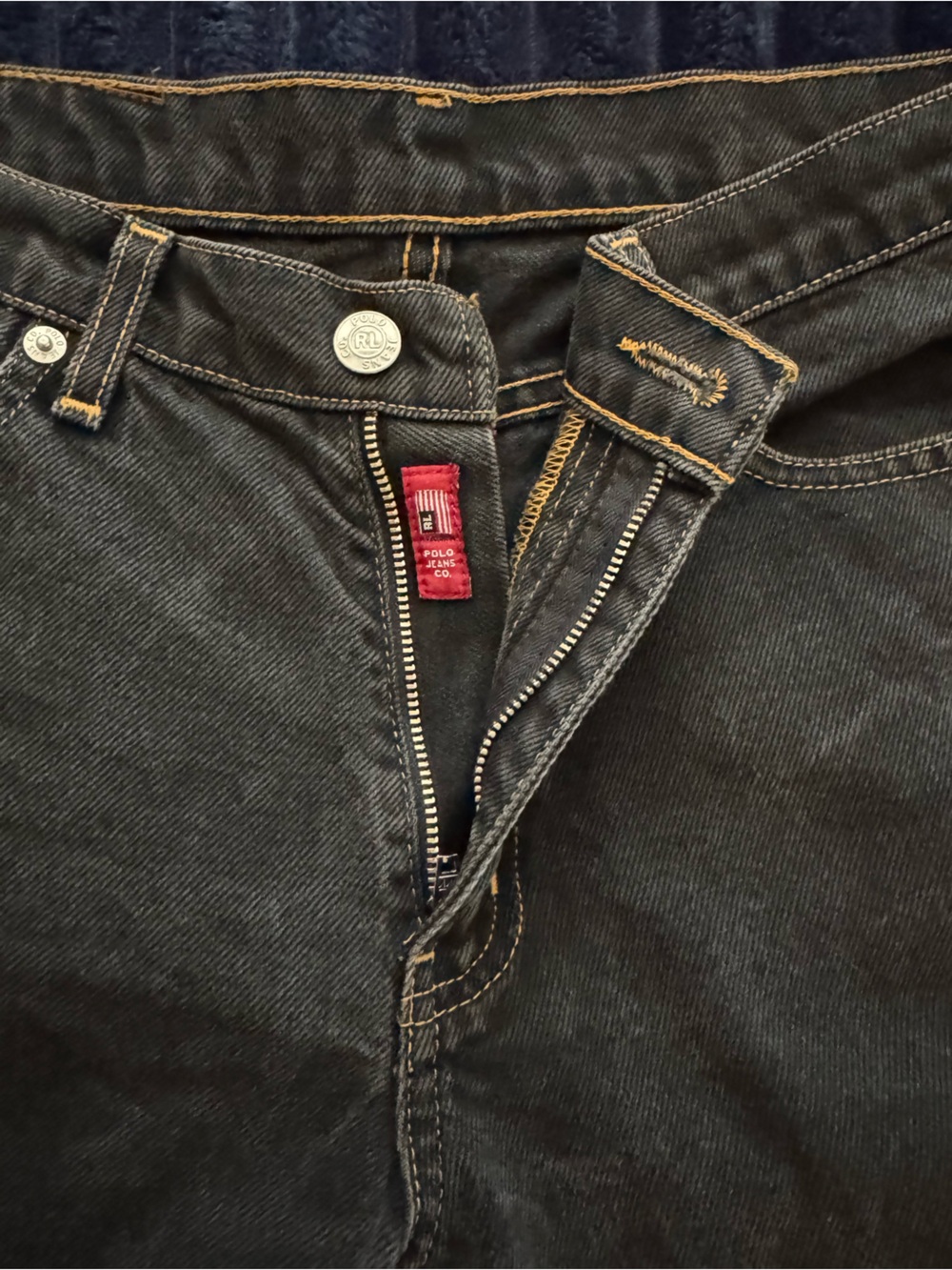 Ralph Lauren Black Straight Leg Women’s Jeans with Contrast Stitching
